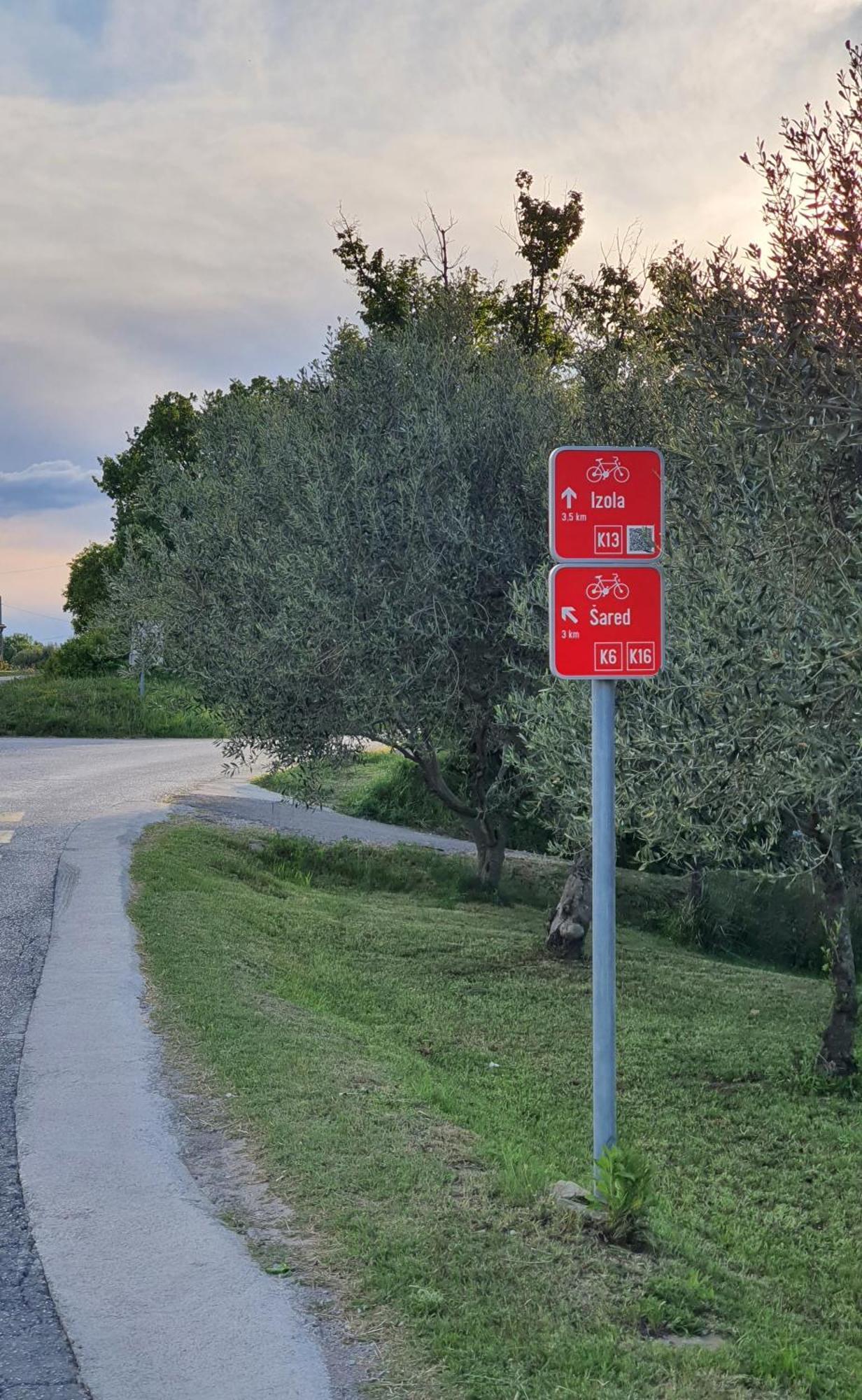 Apartma Vista Baredi Izola Buitenkant foto